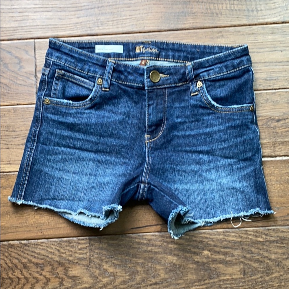 KUT from the kloth Denim Cutoff Frayed Shorts Sz 0